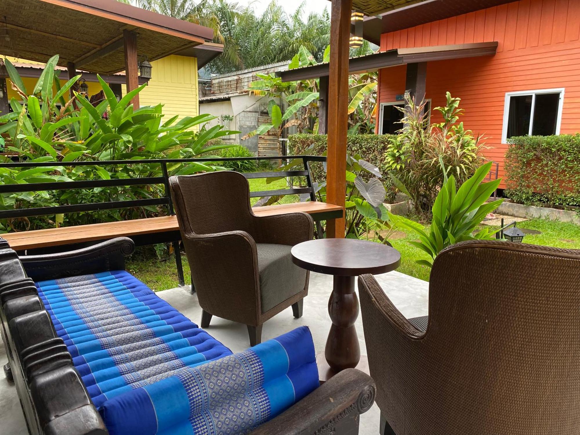 Coconut Lanta Resort @Klong Dow Beach Krabi town Exteriör bild